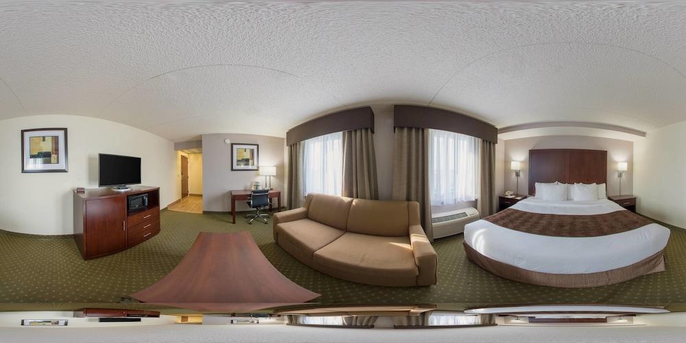 Quality Inn & Suites Clackamas - Portland Bagian luar foto