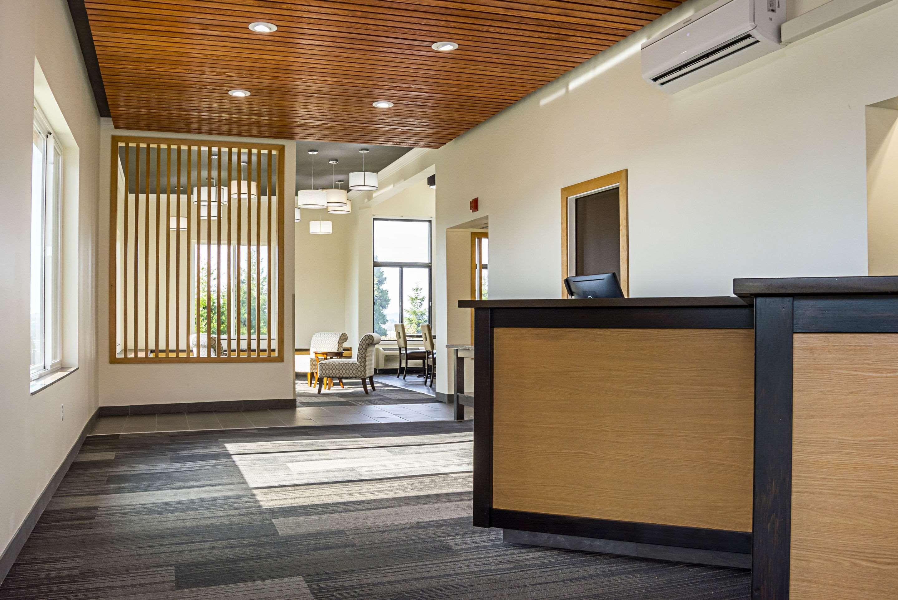 Quality Inn & Suites Clackamas - Portland Bagian luar foto