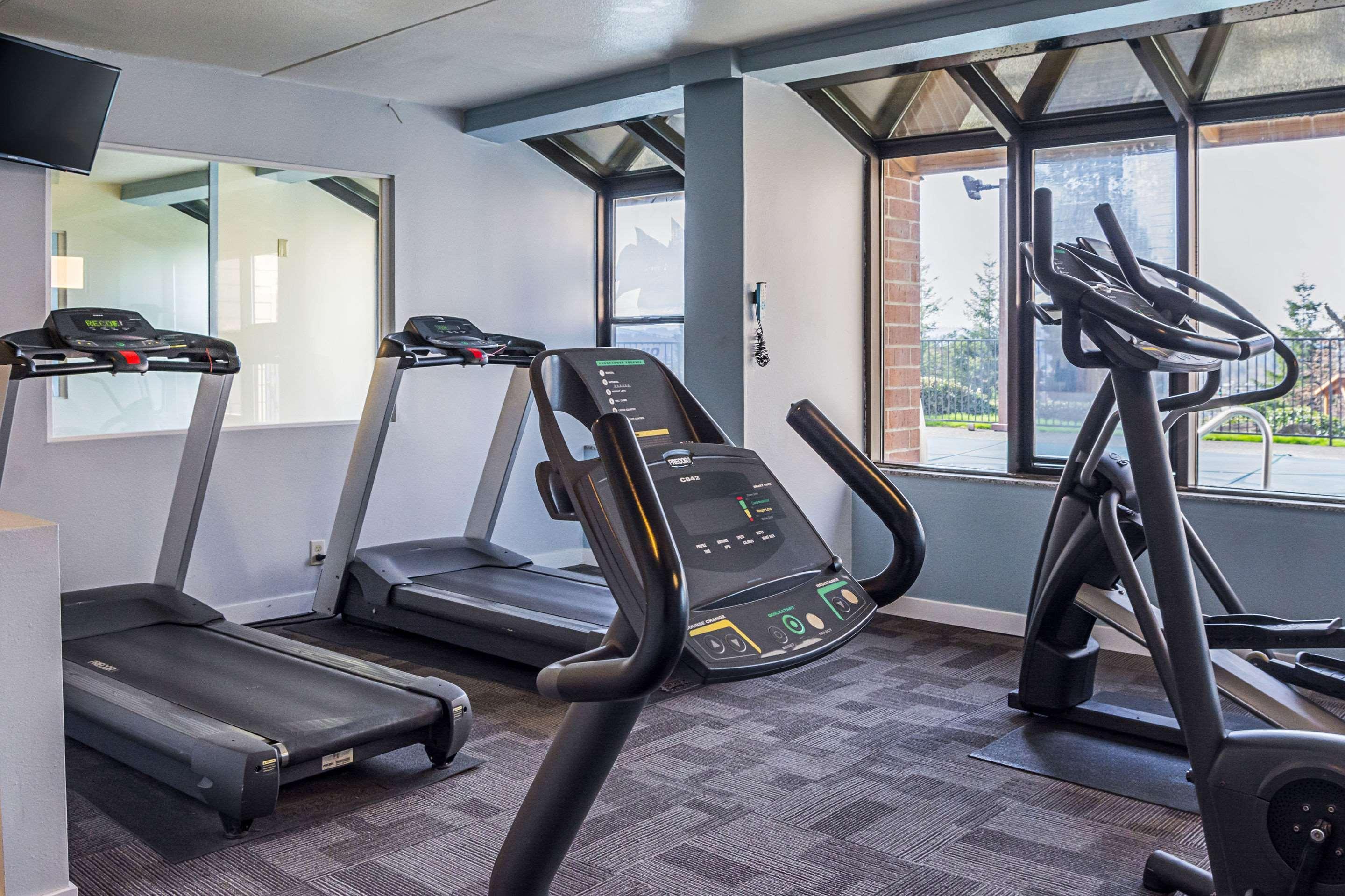 Quality Inn & Suites Clackamas - Portland Bagian luar foto