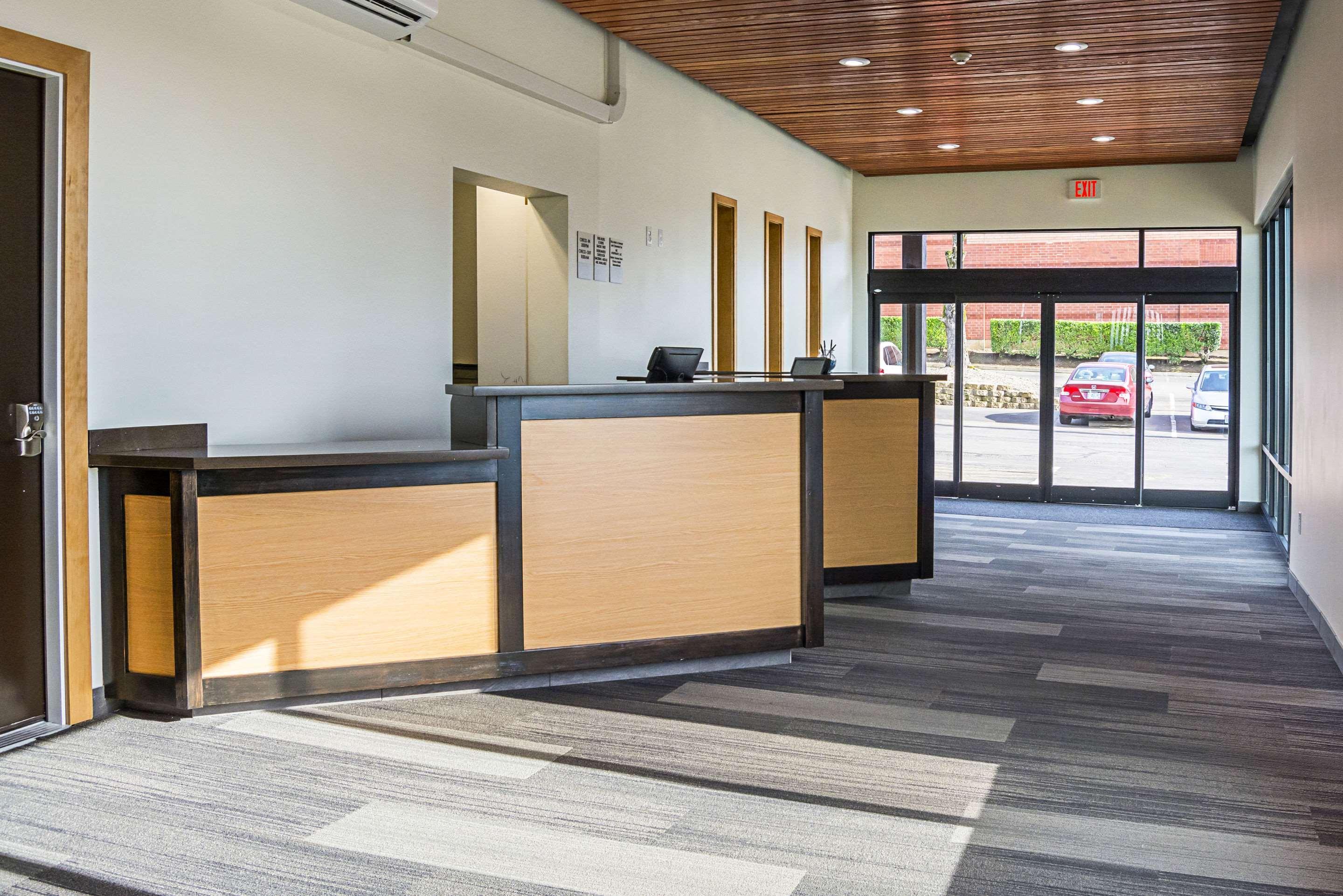 Quality Inn & Suites Clackamas - Portland Bagian luar foto
