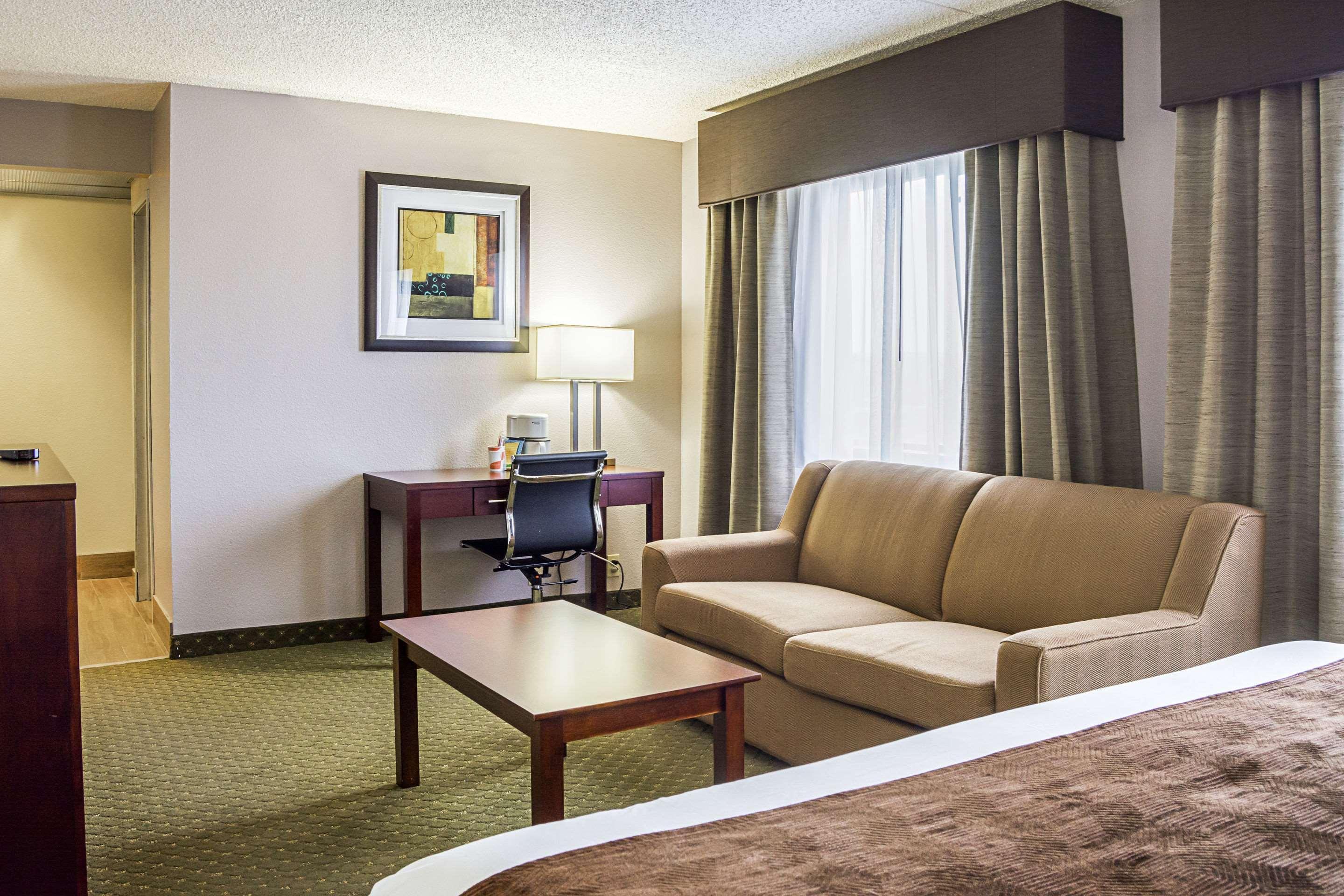 Quality Inn & Suites Clackamas - Portland Bagian luar foto